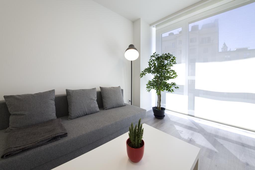 Pension T5 Donostia Suites San Sebastián Rom bilde