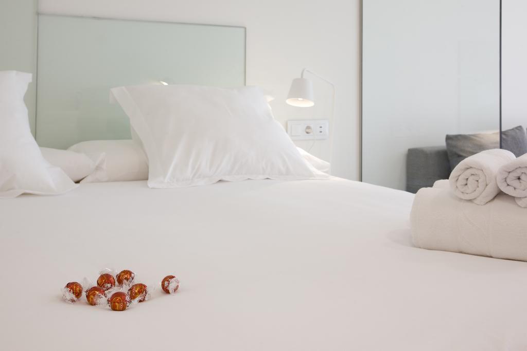 Pension T5 Donostia Suites San Sebastián Eksteriør bilde
