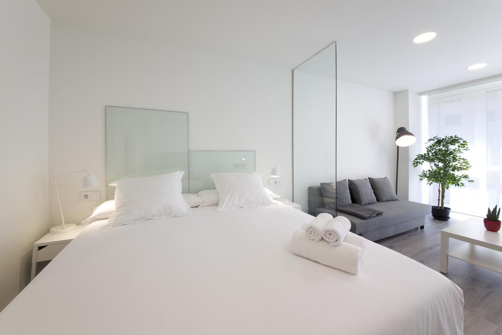 Pension T5 Donostia Suites San Sebastián Rom bilde