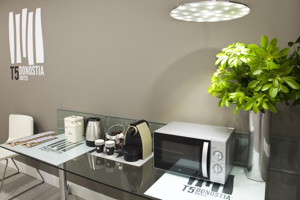 Pension T5 Donostia Suites San Sebastián Eksteriør bilde